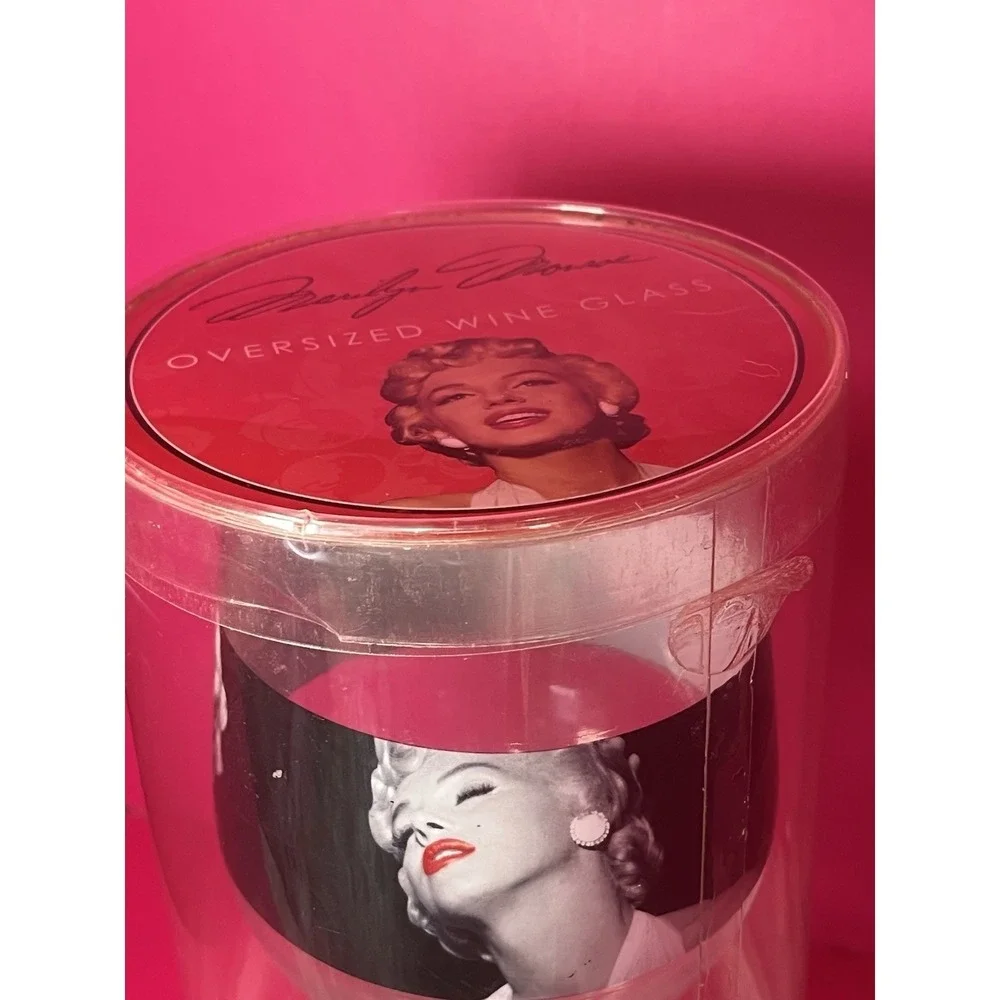 Marilyn Monroe‎ Oversized Wine Glass 24oz NIP